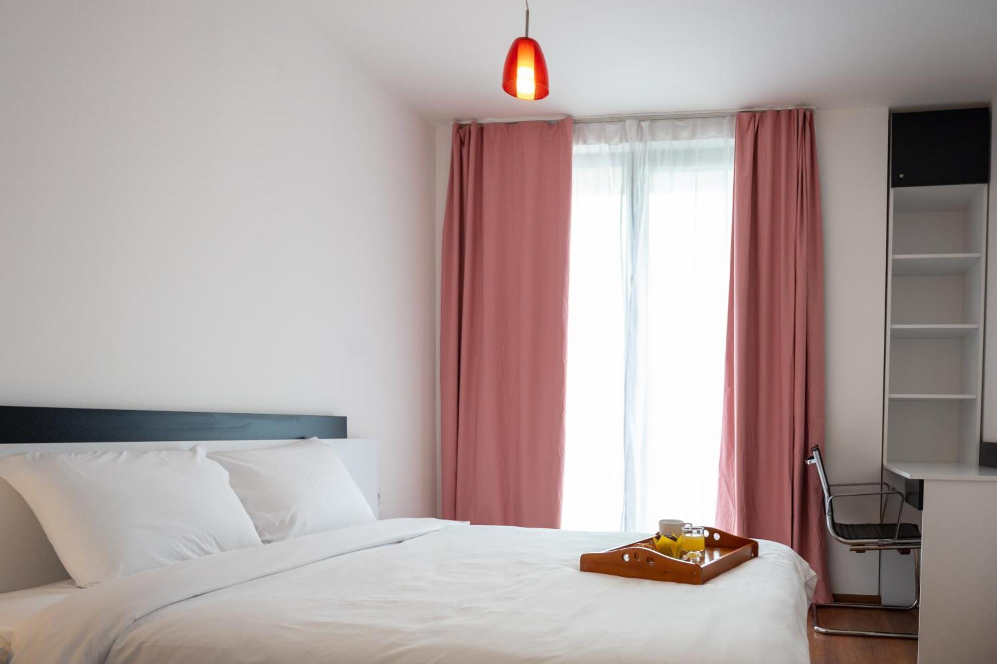 Sunny 1Bdr Apartment Near Center Sofia Extérieur photo
